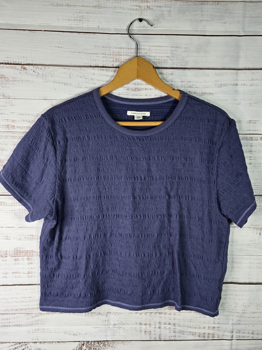 American Eagle Textured Cropped T-Shirt Size Large Purple Blue Stretch Top